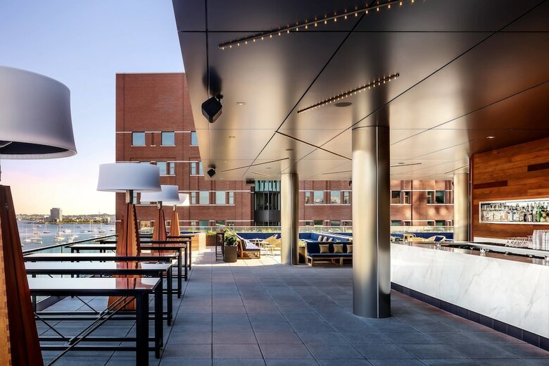 The Envoy Hotel, Autograph Collection