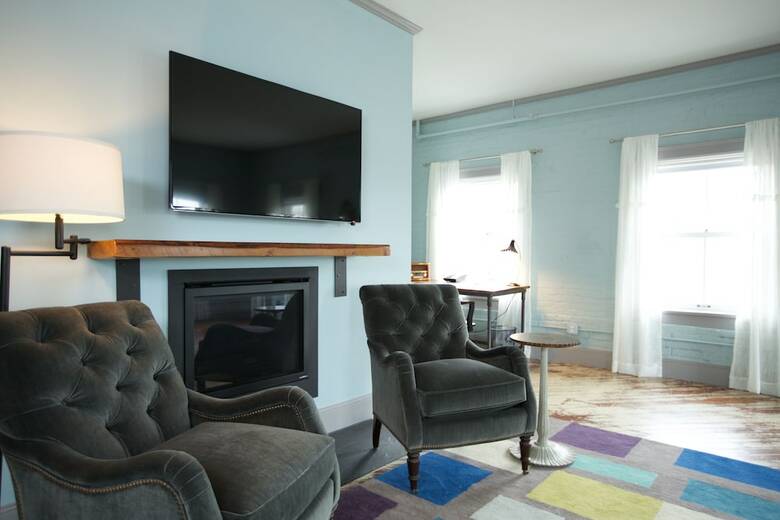 Hotel On North