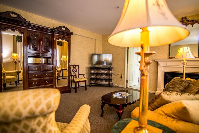 Hotel Landmark Inn