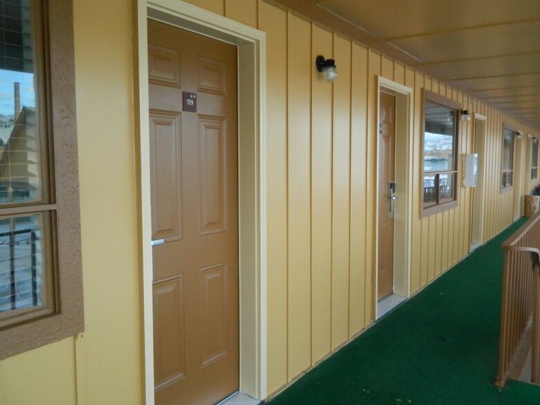 Hotel Country Motor Inn