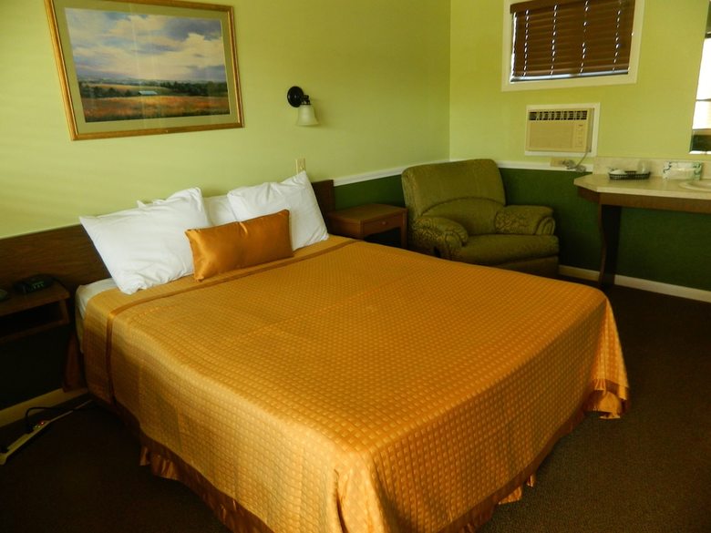 Hotel Country Motor Inn
