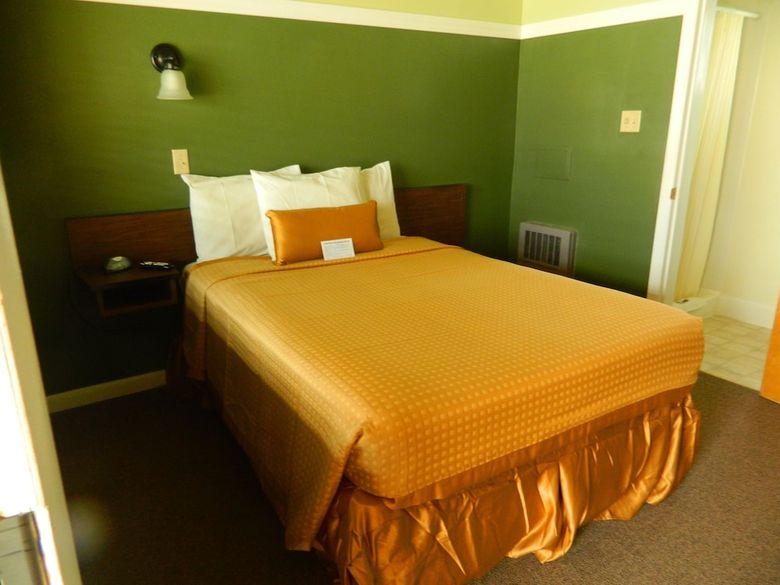 Hotel Country Motor Inn