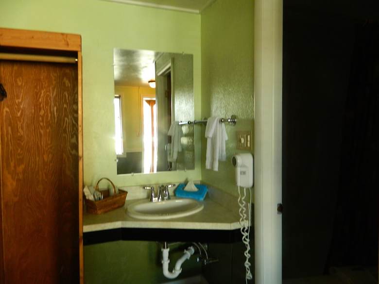 Hotel Country Motor Inn