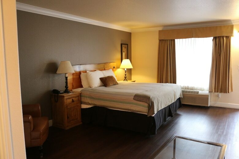 Hotel Historian Inn