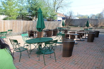 Hotel East Norwich Inn