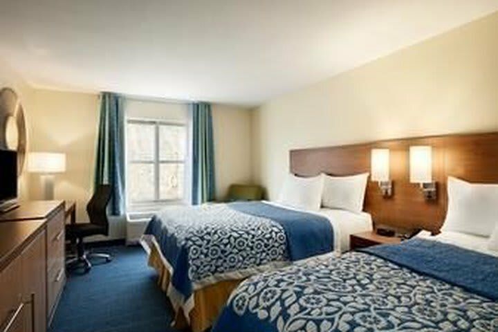 Hotel Days Inn & Suites Altoona