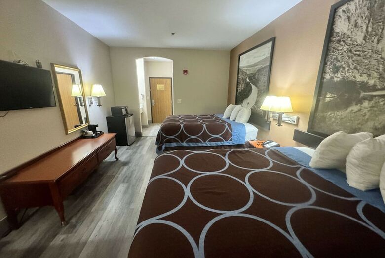 Hotel Super 8 Motel Huntsville Texas