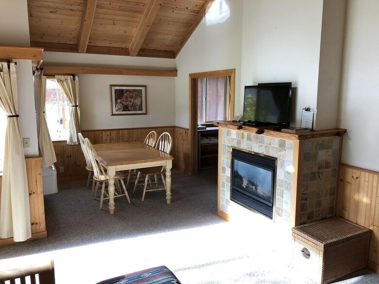 Posada River Run Inn