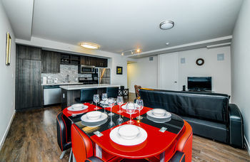 Aparthotel Ginosi Figaro Suites