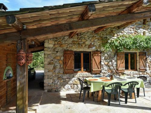 Maison De Vacances - St Alban-auriolles 2