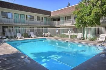 Motel 6 Porterville
