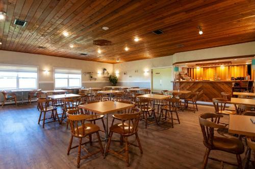 Hotel Dutch Inn