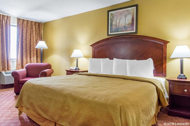 Hotel Quality Inn & Suites