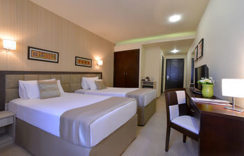 Hotel Minotel Barsam Suites