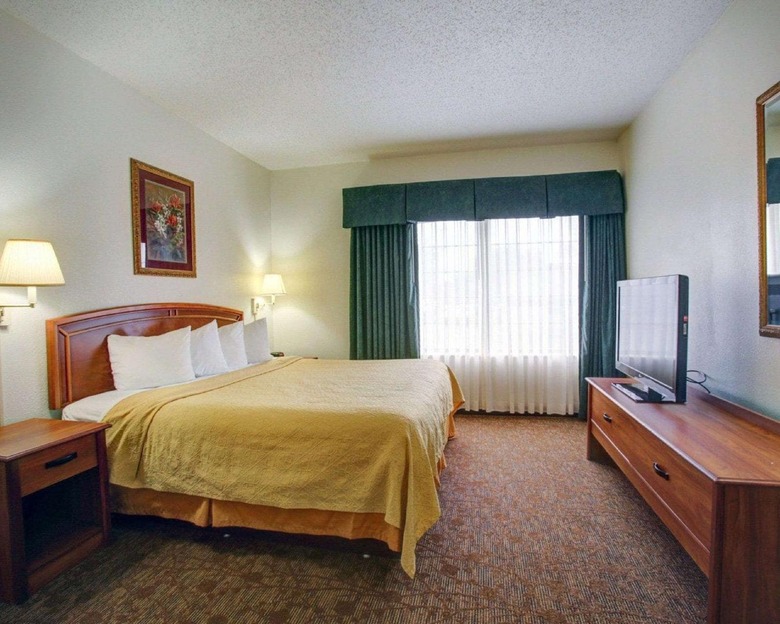 Hotel Quality Inn And Suites Airport
