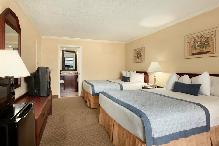 Hotel Ramada Conference Center Jacks