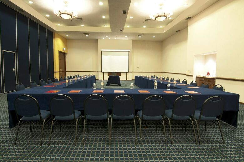 Hotel Fiesta Inn Toluca Tollocan