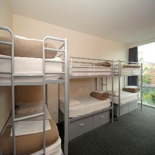 Hostal Base Melbourne St. Kilda