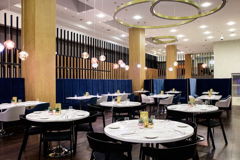 Hotel Courtyard By Marriott Warsaw Airport