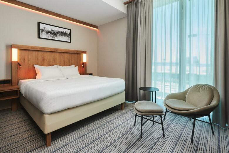 Hotel Courtyard By Marriott Warsaw Airport