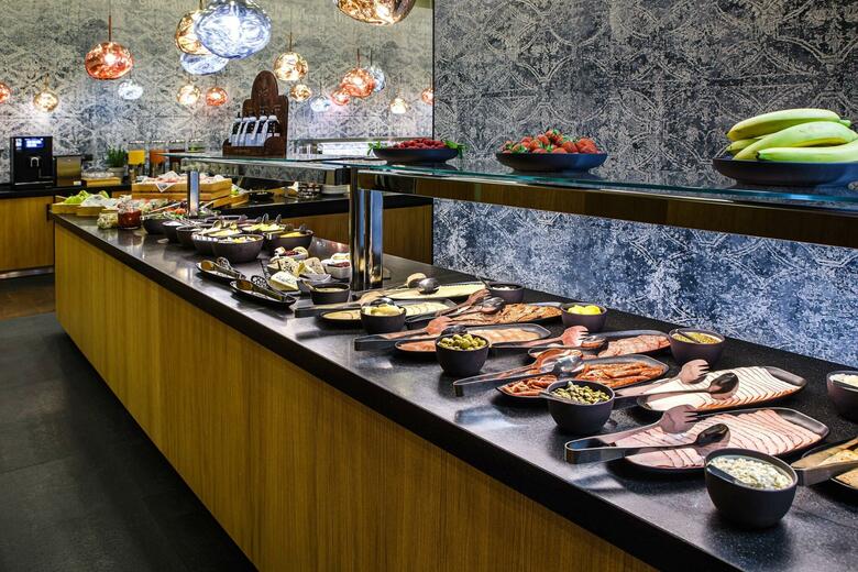 Hotel Courtyard By Marriott Warsaw Airport