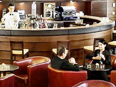Hotel Courtyard By Marriott Warsaw Airport