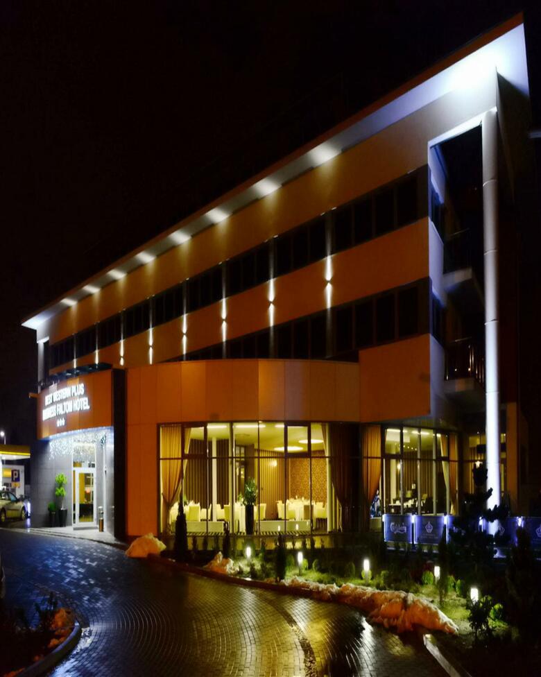 Best Western Plus Business Faltom Hotel