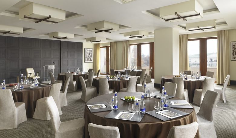 Four Seasons Hotel Moscow