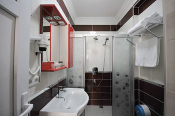 Hotel G�m�s Palas
