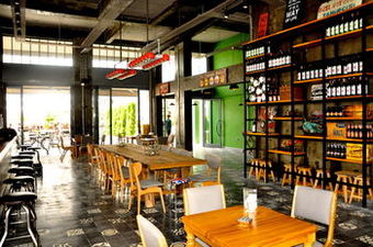 Yunus Hotel