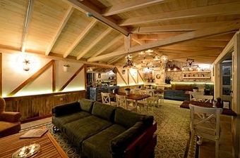 Bay C Hotel