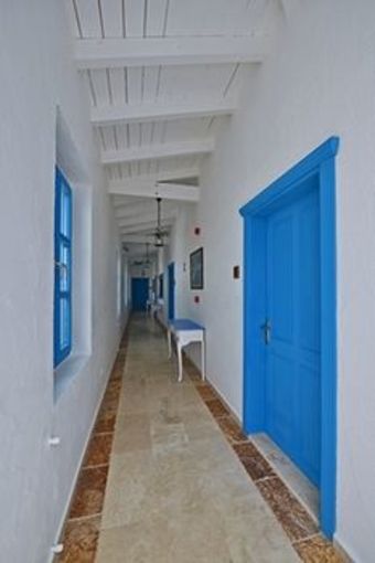 Bay C Hotel