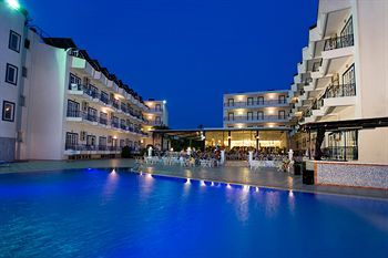 Hotel Larissa Blue Kiris