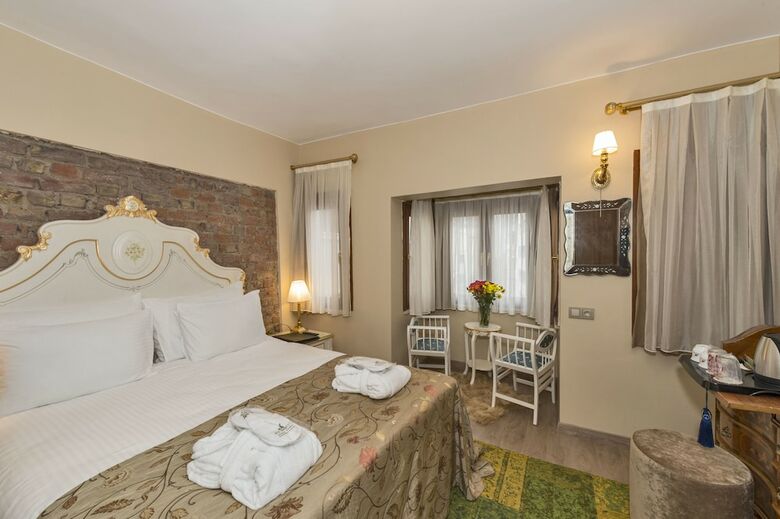By Murat Royal Hotels - Boutique Class