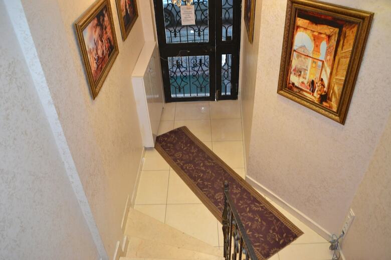 New Fatih Hotel