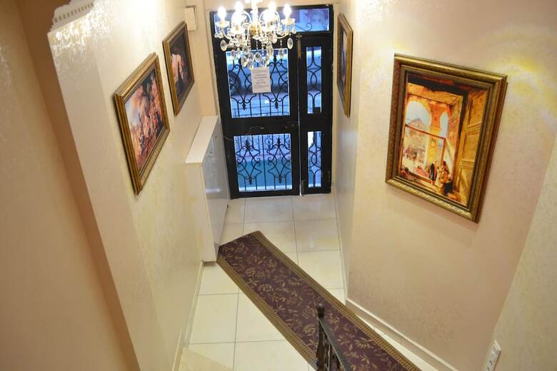 New Fatih Hotel