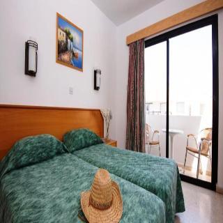 Alonia Apartments