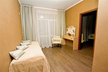 Green Park Kaluga Hotel