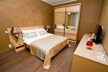 Green Park Kaluga Hotel
