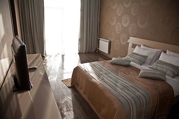 Green Park Kaluga Hotel
