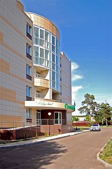 Green Park Kaluga Hotel