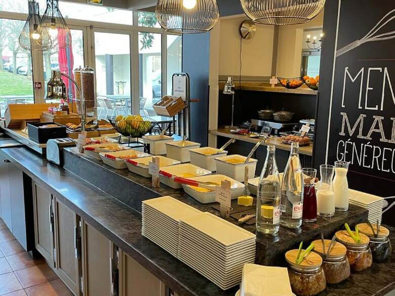 B&B Hotel Orly Rungis A�roport