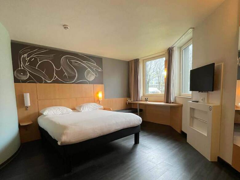 B&B Hotel Orly Rungis A�roport