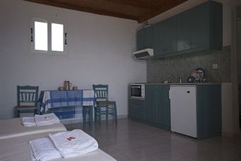 Hotel Sarikampos Beach