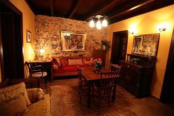 Villa Dorovinis Country Houses
