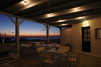 Hotel Aghios Artemios Traditional Houses