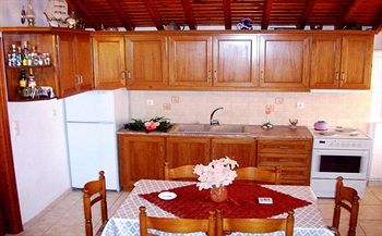 Anna Maria - Vanessa Luxury Apartments And Suites