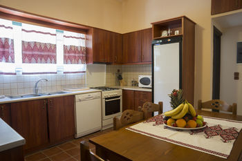 Villa Elia Therissos Maisonettes