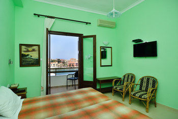 Amphitriti Hotel