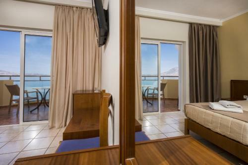 Sunny Bay Hotel